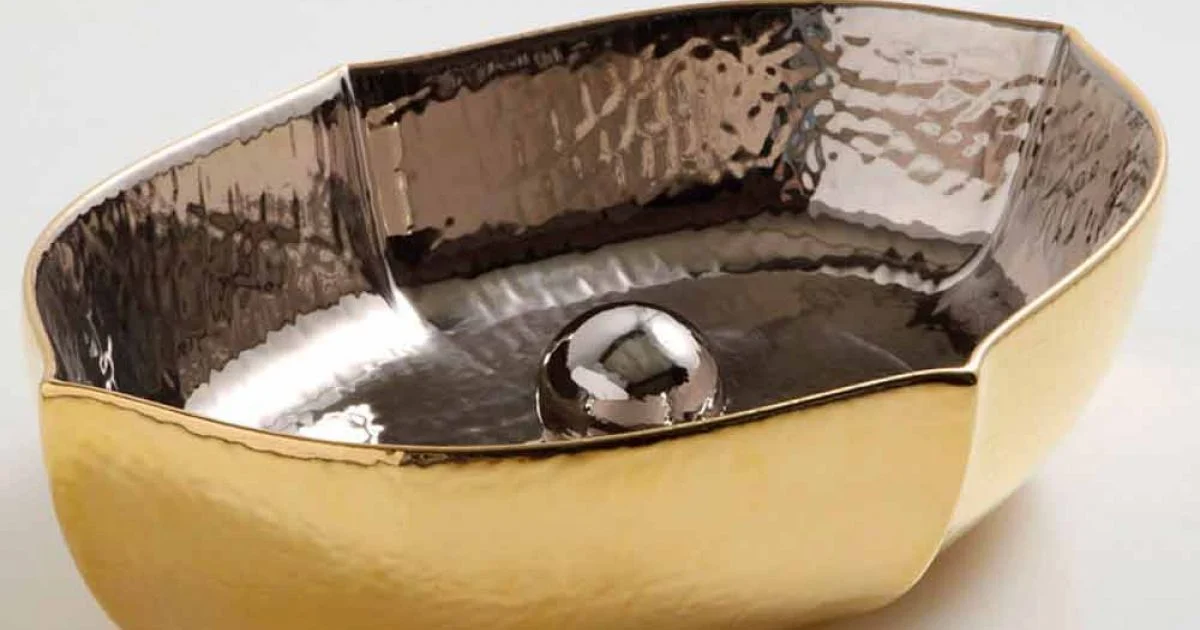Lavabo da appoggio ceramica platino e oro di design made Italy Oscar