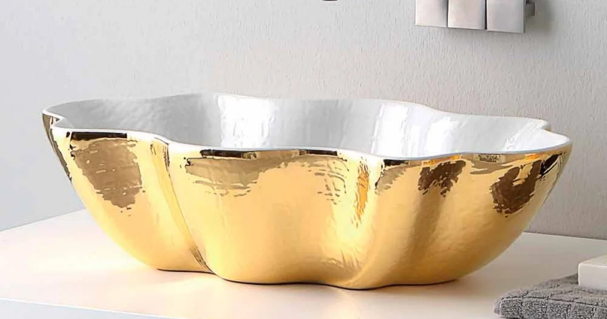 Lavabo da appoggio di design moderno in ceramica fatto in Italia Cubo