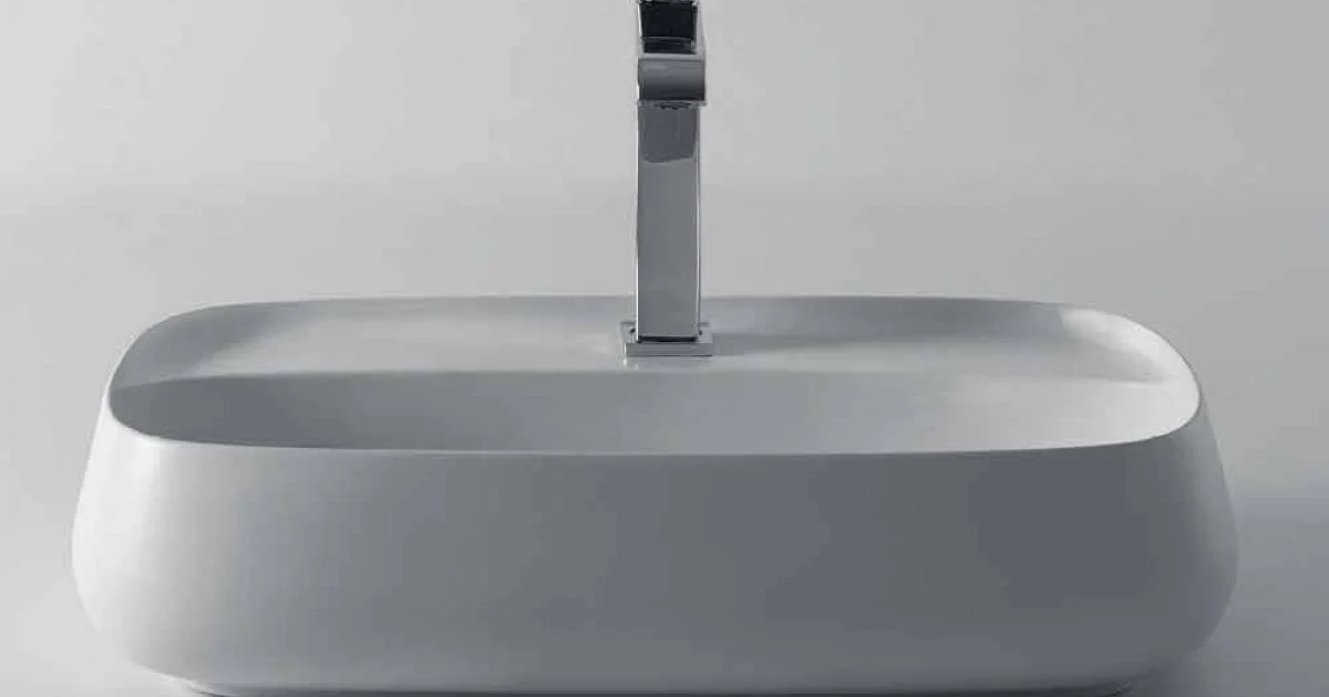 Lavabo da appoggio in ceramica design moderno made in Italy, Gaiola