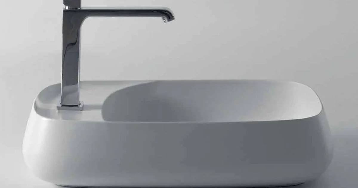 Lavabo da appoggio moderno in ceramica L 60cm fatto in Italia, Gaiola