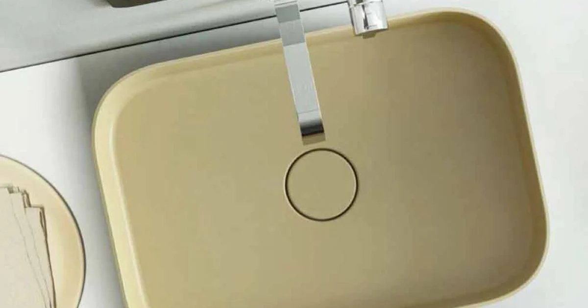 Lavabo da appoggio moderno colorato made Italy, Formicola