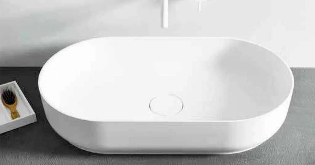 Lavabo da appoggio ovale dal design moderno Dalmine Big, made in Italy
