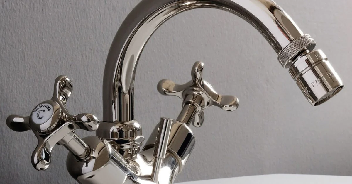 Monoforo Bidet in Ottone Pesante con Scarico Made in Italy -Polignano