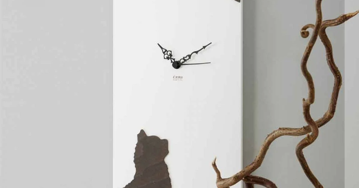 Orologio a Muro Bianco con Decori di Animali in Legno Design Moderno - Suspense