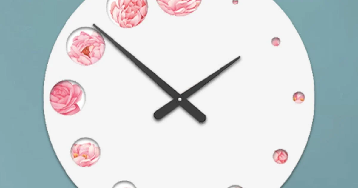 Orologio in Legno con Stampa di Fiore Camelia Made in Italy - India