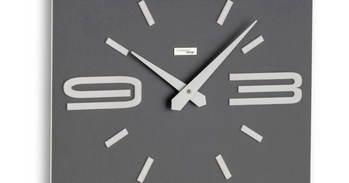 Orologio in Metacrilato Colorato e PVC Semiespanso Made in Italy - Rich