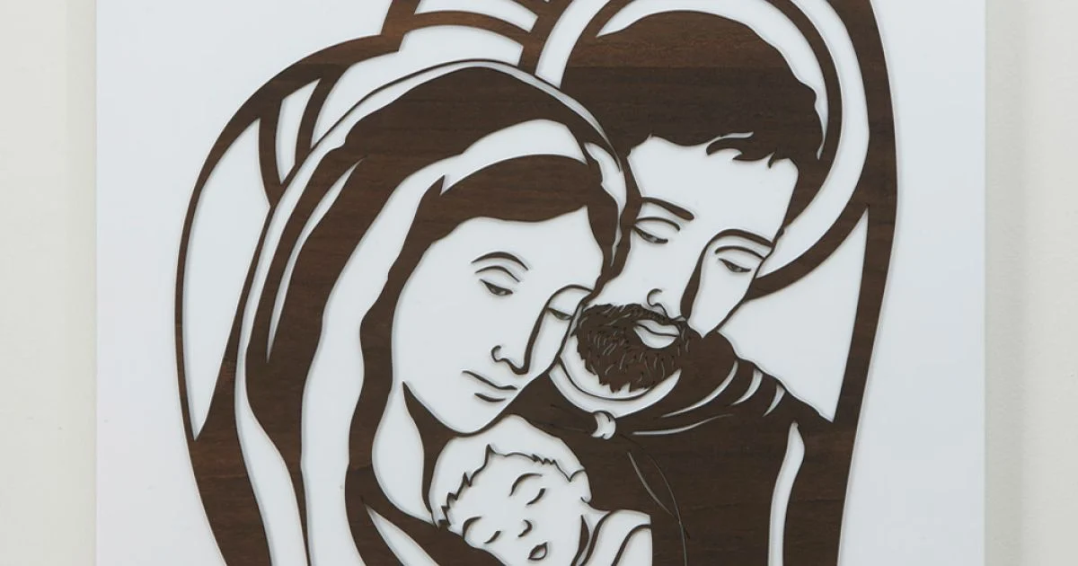 Pannello Realizzato con Incisione Laser che Raffigura San Giuseppe e la Famiglia - Hina