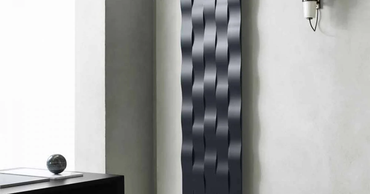 Piastra Radiante in Acciaio a 5 Barre Design Verticale fino a 1003 Watt - River