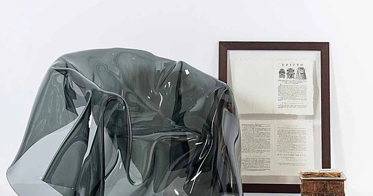 Poltrona design moderno in plexiglass fumé Paris,made in Italy