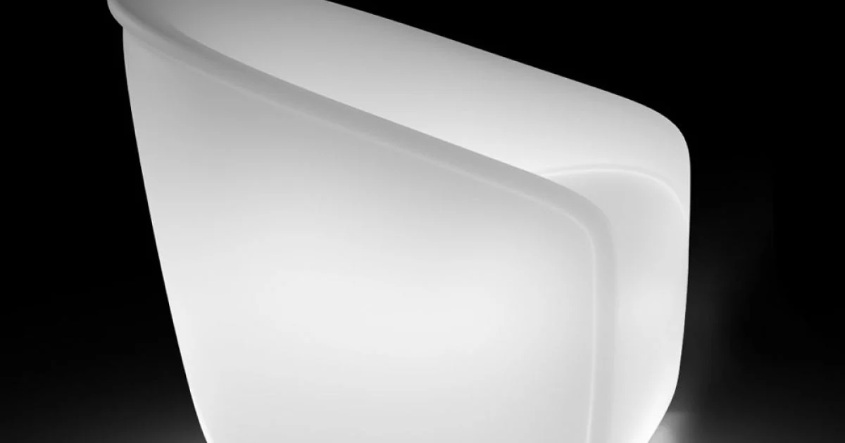 Poltrona Luminosa da Esterno in Polietilene con LED Made in Italy - Luglio