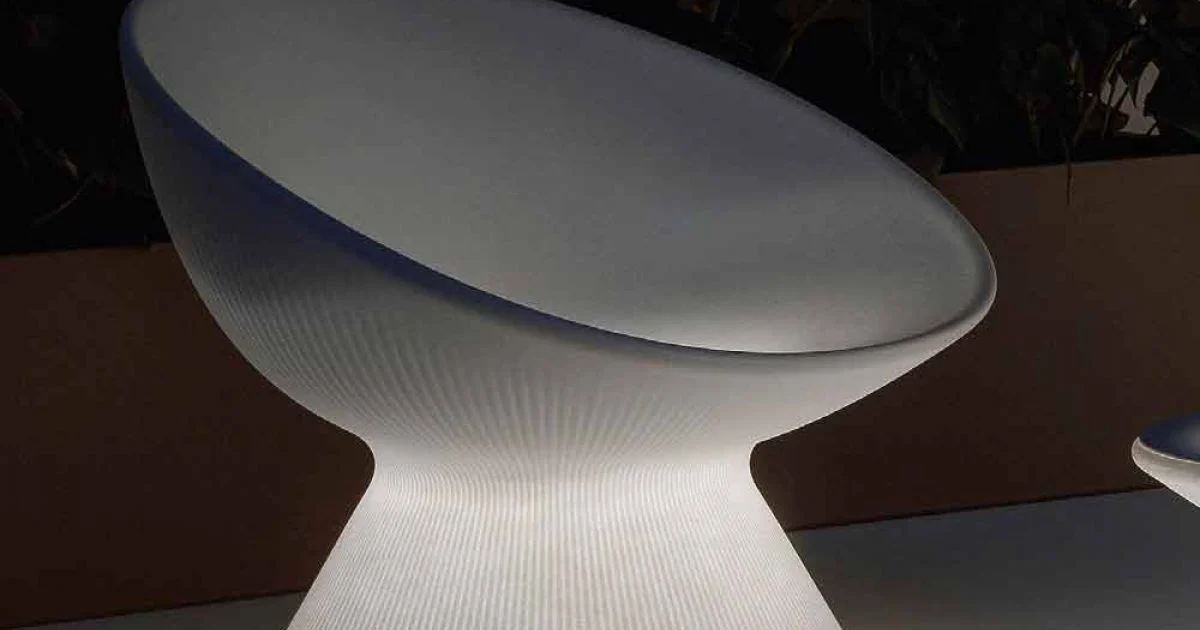 Poltrona Luminosa da Esterno in Polietilene con Luce LED Made in Italy - Desmond
