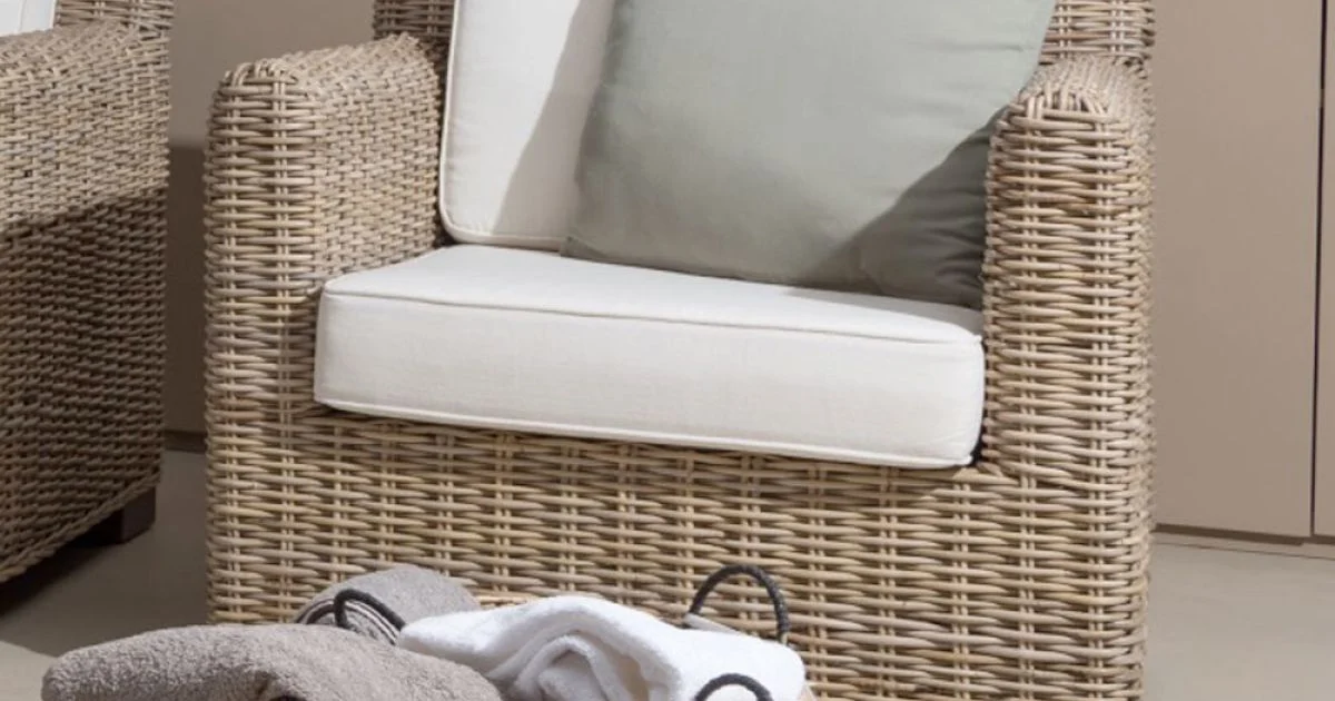 Poltrona Outdoor in Kubù Grigio con Cuscini – Cerys