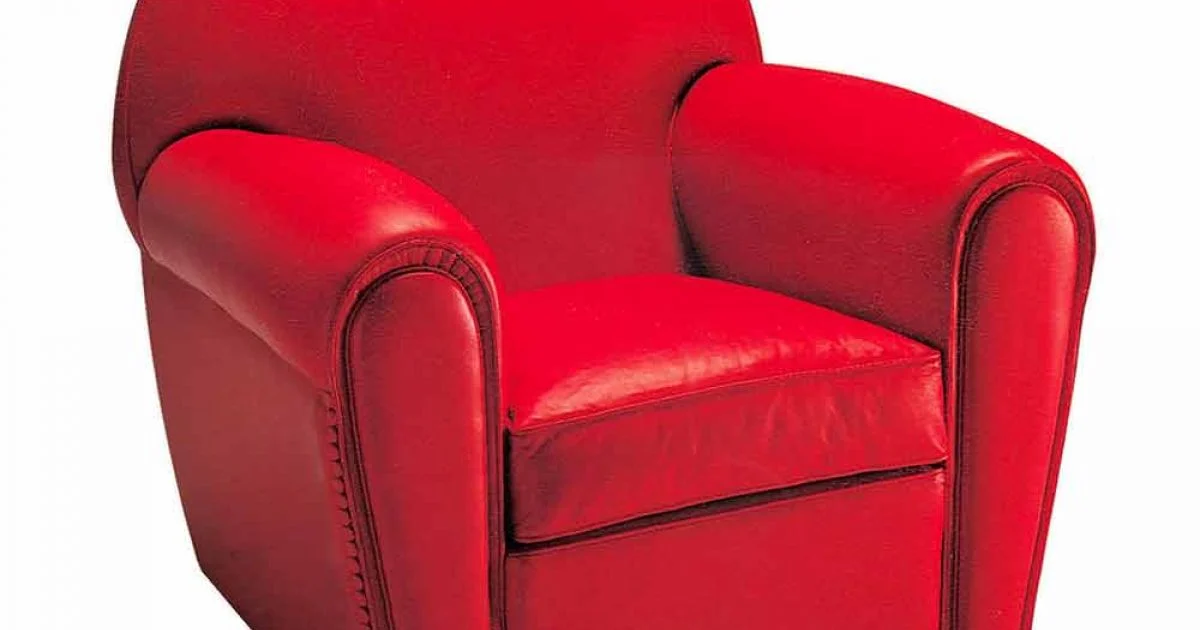 Poltrona Salotto Rivestita in Pelle con Piedini in Legno Made in Italy - Pegolo