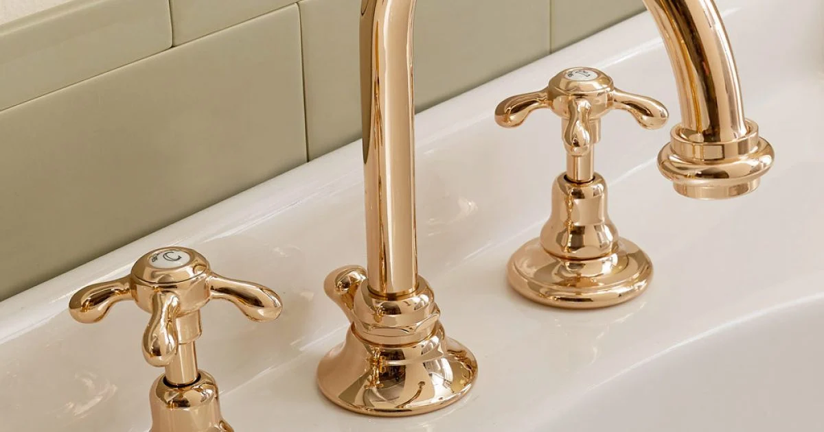Rubinetteria Lavabo Alto Vintage in Ottone 3 Fori Made in Italy – Klarisa