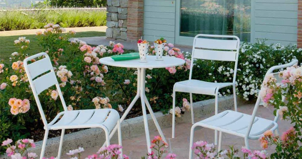 Sedia per Esterno Impilabile Verniciata a Polvere Made in Italy, 4 Pezzi - Amina