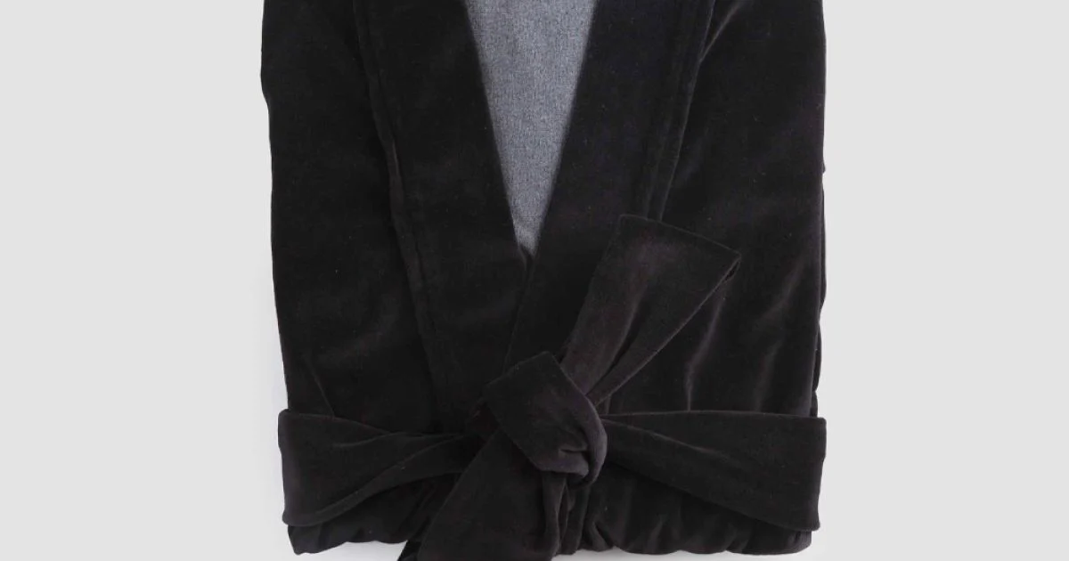 Vestaglia Kimono in Ciniglia Nera con Pizzo Farnese, Lusso Made in Italy - Kyoto