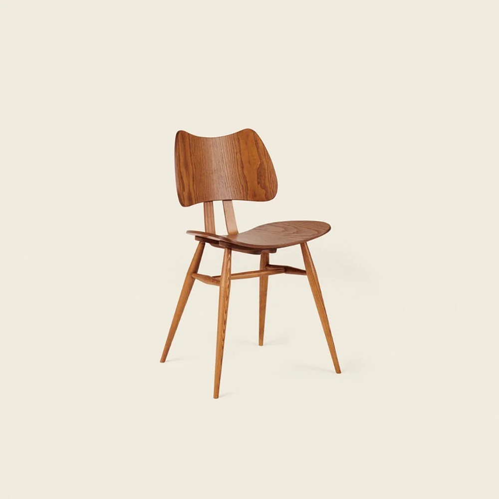 Ercol Butterfly sedia in legno massello di frassino disponibile in molte finiture