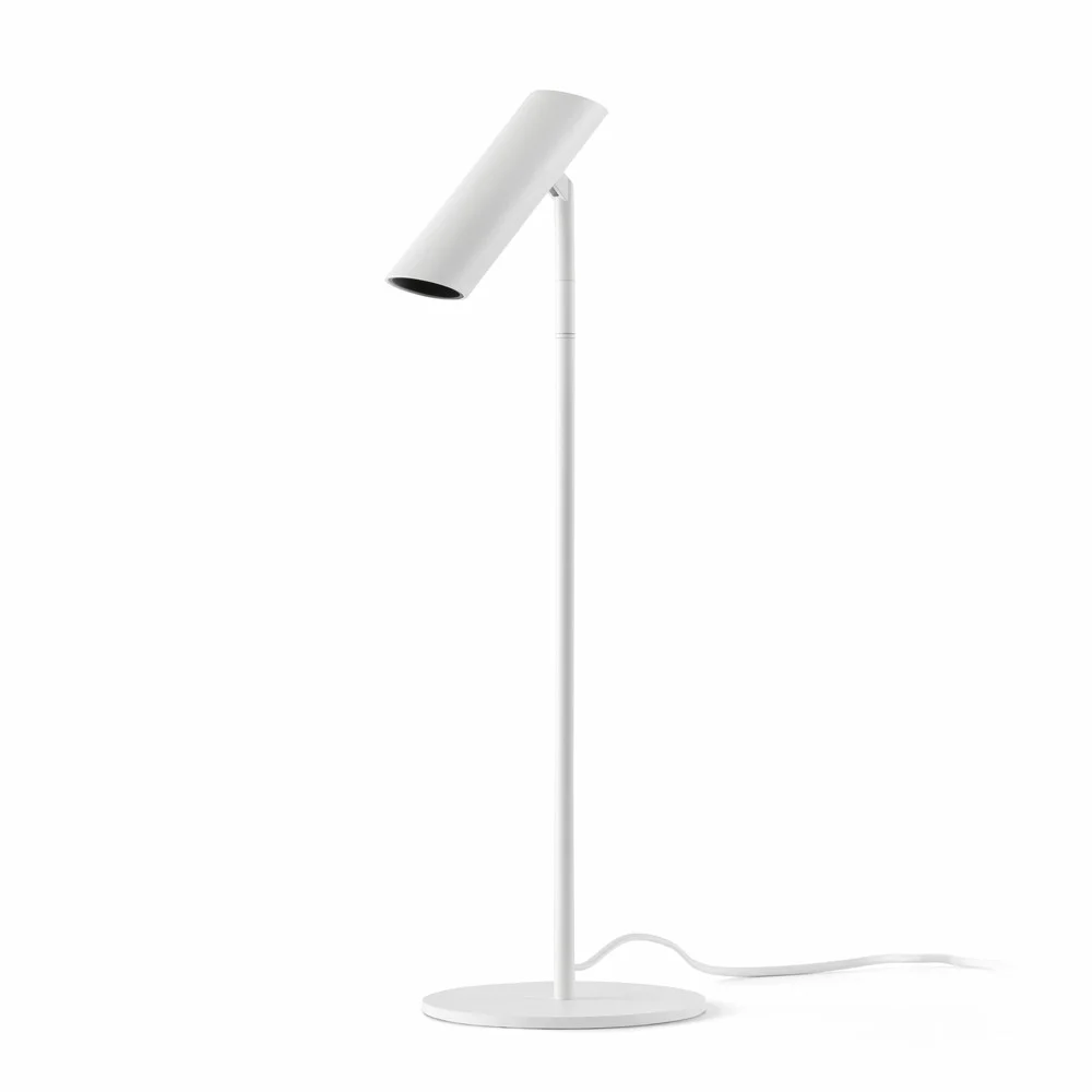 Faro Barcelona Leo lampada da tavolo minimalista a Led