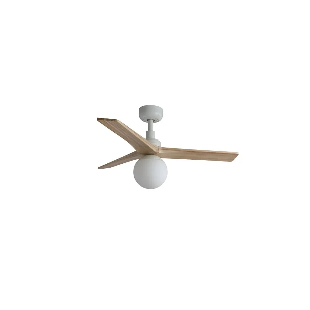 Faro Barcelona Klim ventilatore da soffitto con illuminazione e pale in legno in tre diametri cm 92.5, 125 e 150