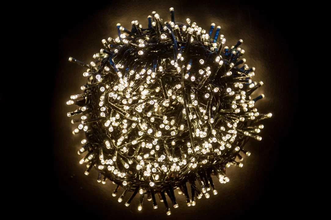 ARPIMEX Tenda Natale 400 Led Filo Trasparente 4 x 1 Mt