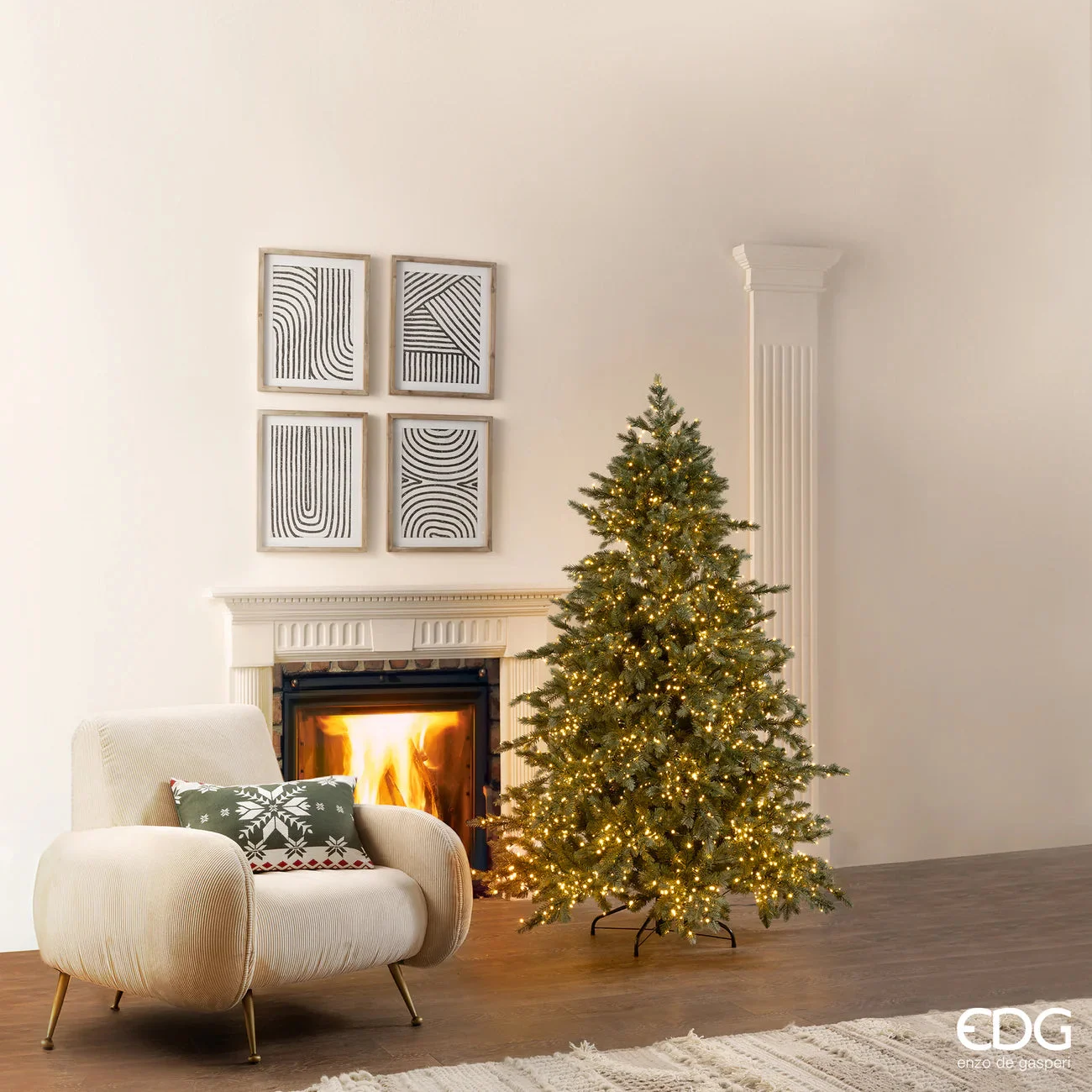 EDG Enzo De Gasperi Albero di Natale Pino Argentato 3.000 Led H 180 Cm D 135 Cm Ip44