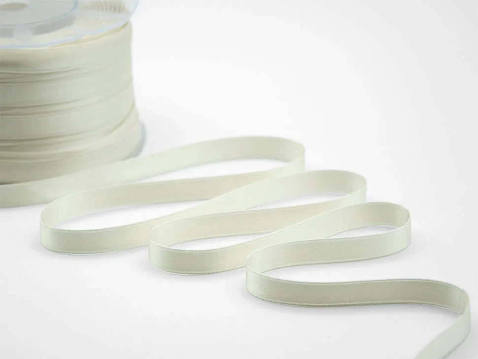 Furlanis Nastro Doppio Raso 10mm Avorio 100 mt