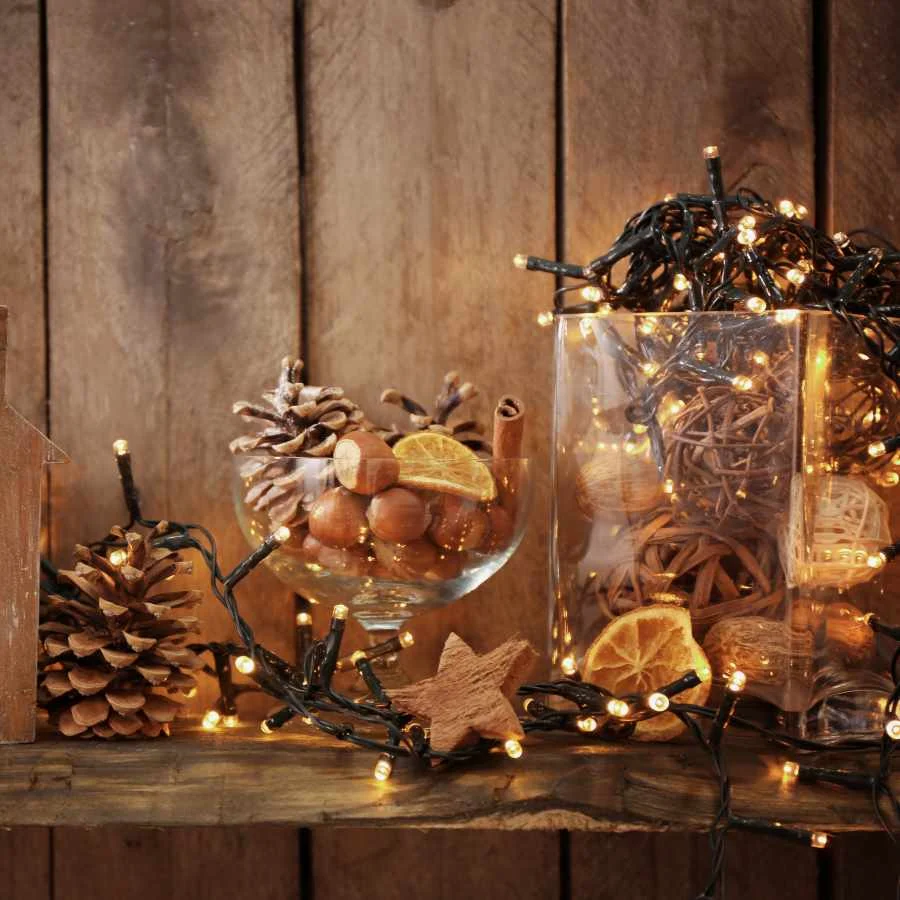 Lotti Catena Natale Lineare 600 Led D 5 Mm 24,5 Mt + 2 Mt Cavo Led Bianco Caldo
