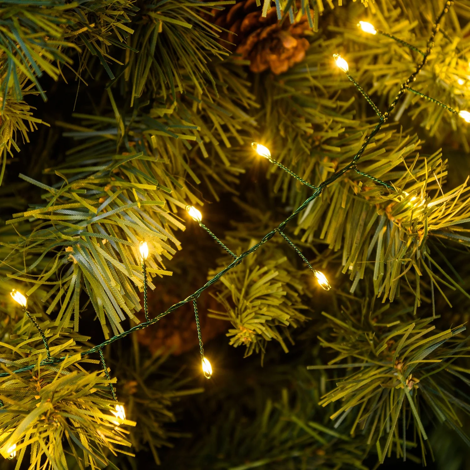 Lotti Catena Natale MiniCluster D 6 Cm 1000 MicroLed 20 Mt + 4 Mt Cavo Led Bianco Caldo