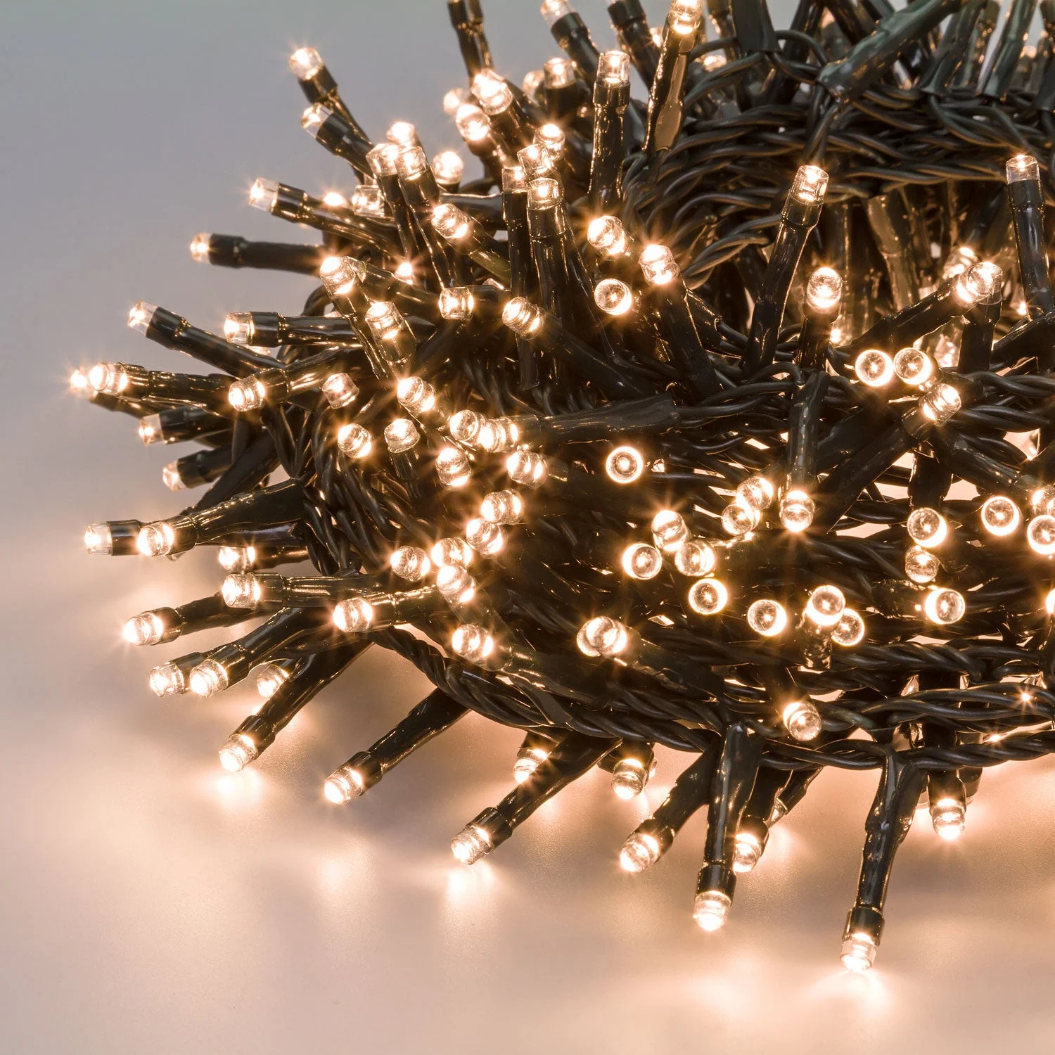 Lotti Catena Natale MiniCluster D 6 Cm 2000 Led 40,5 Mt + 4 Mt Cavo Led Bianco Caldo