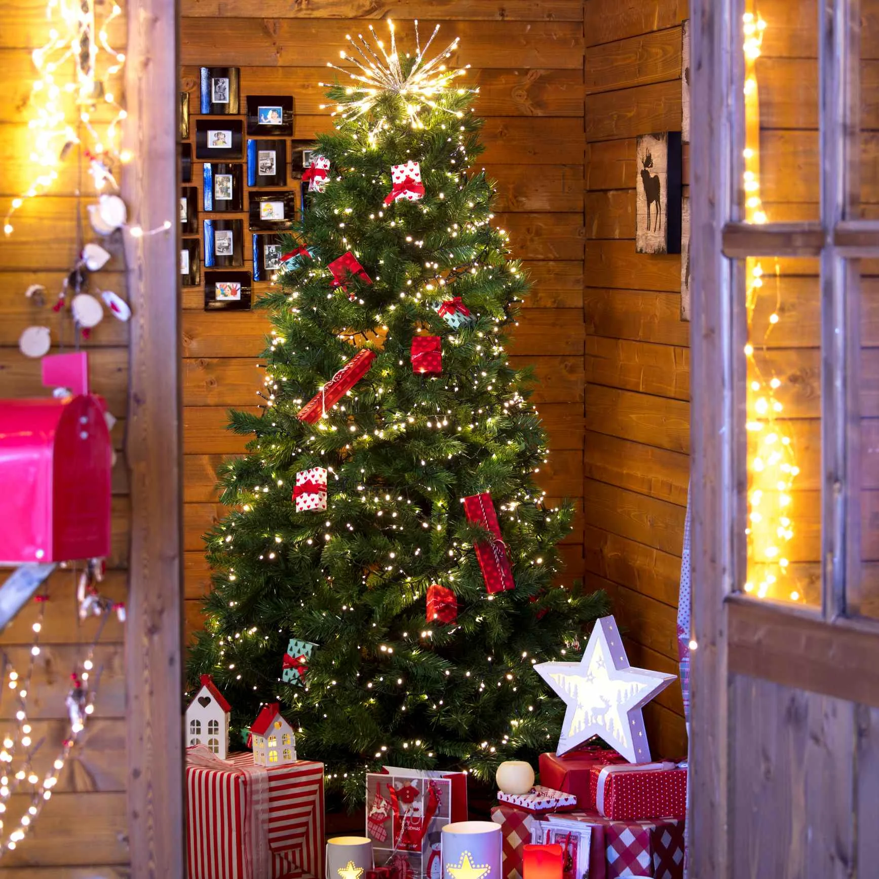 Lotti Catena Natale MiniCluster D 6 Cm 432 Led 9,1 Mt + 4 Mt Cavo Led Bianco