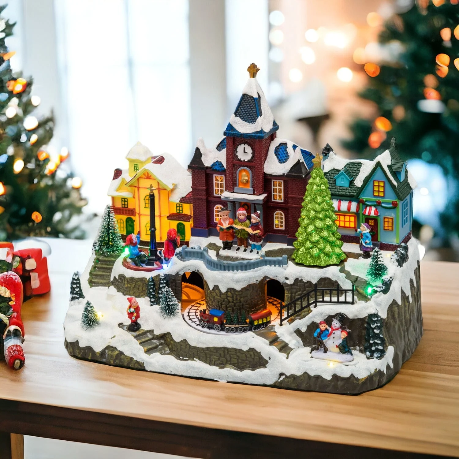 Lotti Villaggio Natale Innevato con Chiesa H 27,5 Cm 34 x 18 Cm Led Musica Movimento Rotante