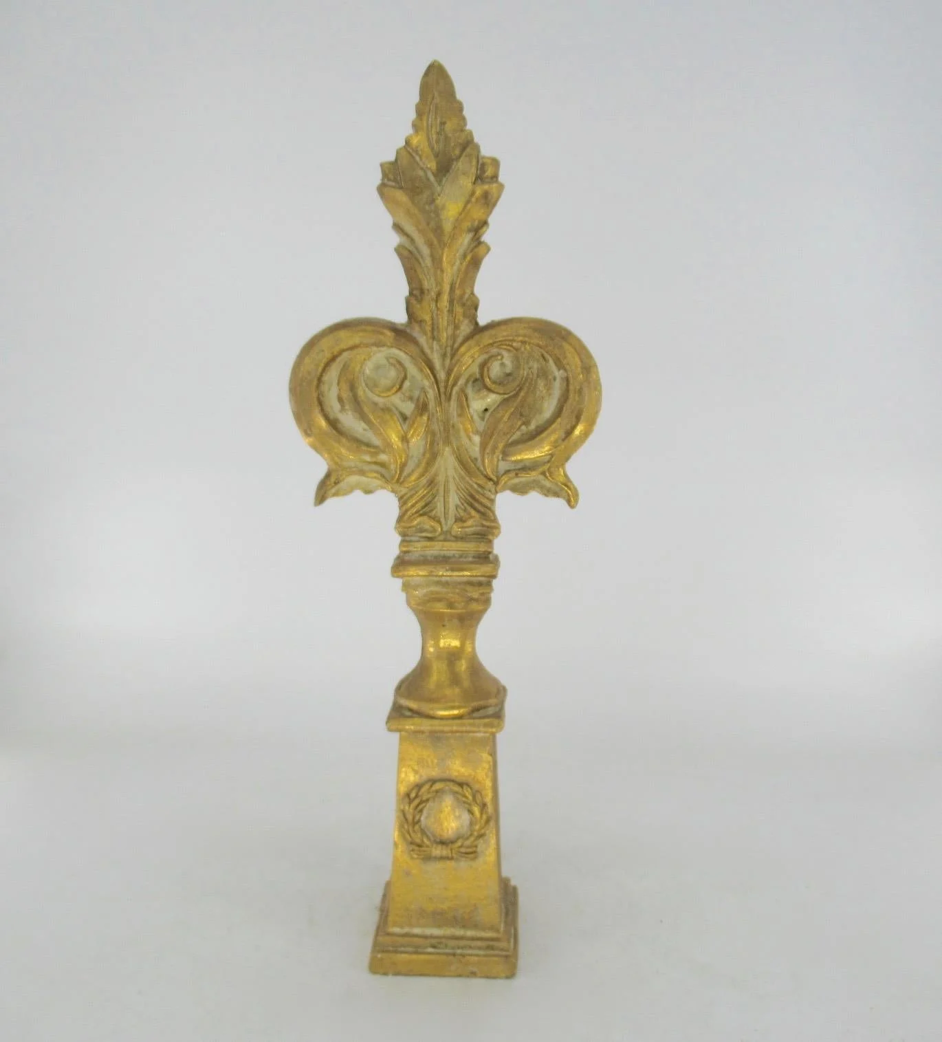 Vimin Box Puntale Decorativo con Base Nastale H 62 Cm L 21 Cm L 11 Cm Oro