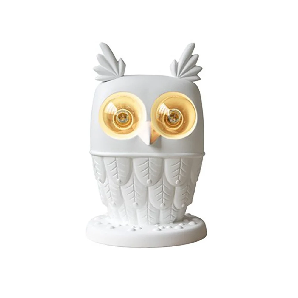 Karman Ti Vedo lampada da tavolo Ti Vedo in ceramica bianca opaca a forma di gufo con 2 lampade E27
