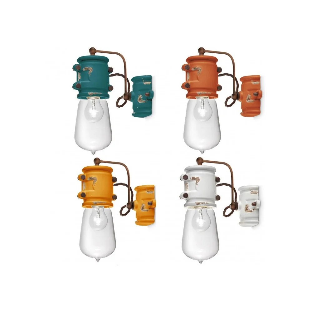 Lampada a parete C1523 di Ferroluce in ceramica realizzata in Italia