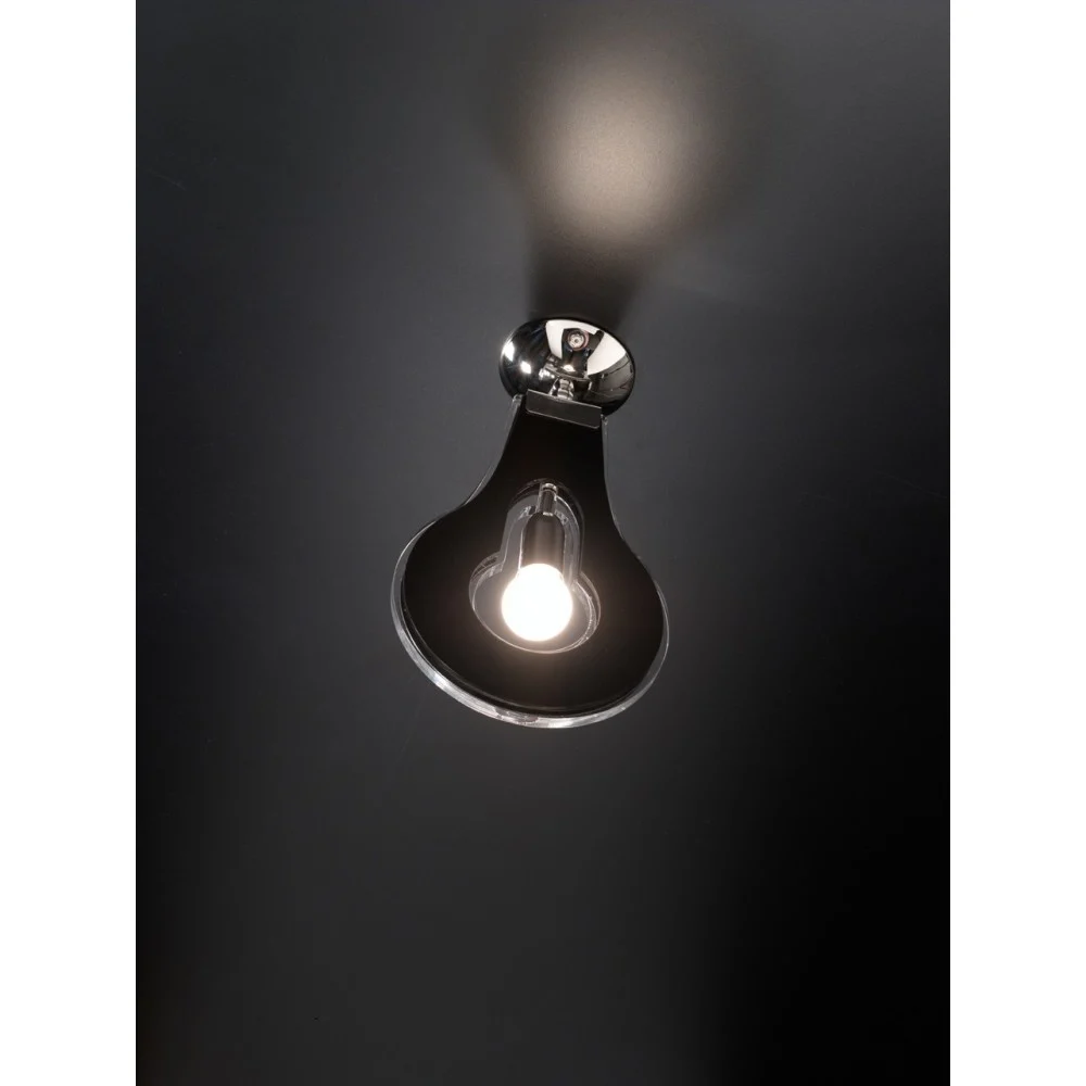 Lampada a Soffitto Flat con struttura metallica e diffusore i PMMA nei colori bianco, nero o arancio