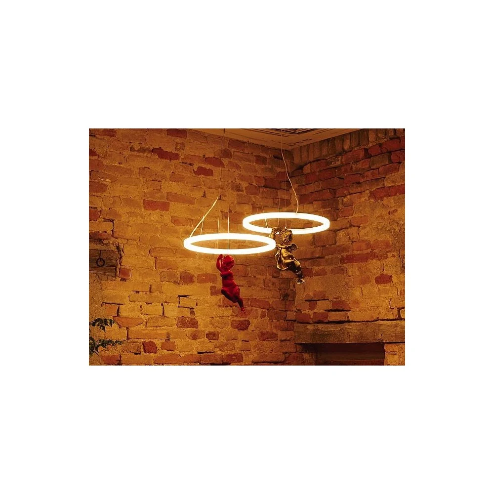 Lampada a sopensione Coscienza con particolari in resina in versione angelo o diavolo illuminata a led