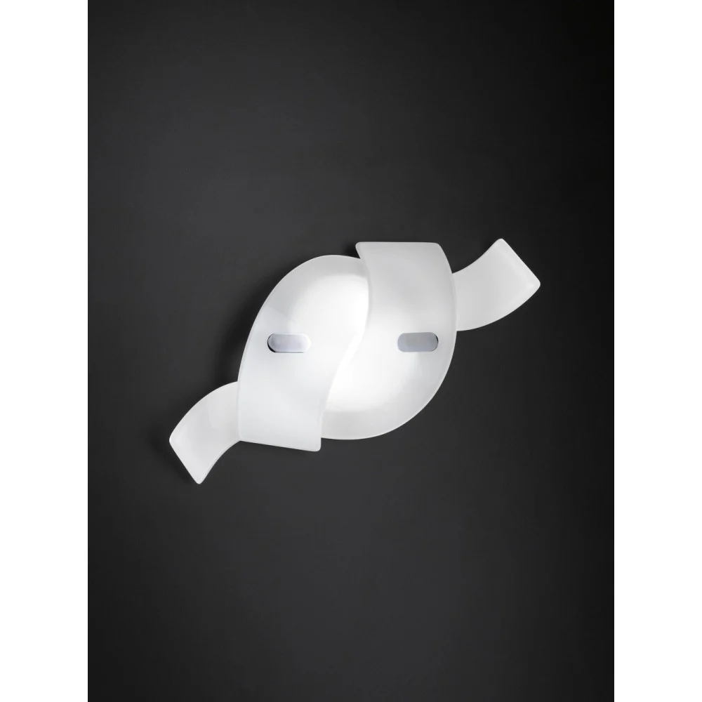Lampada da Parete o Soffitto Twist in metallo con diffusore in vetro illuminata a led