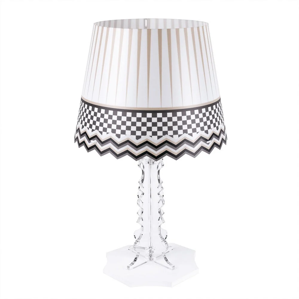 Lampada da tavolo Brighella in plexiglass disponibile in molte finiture
