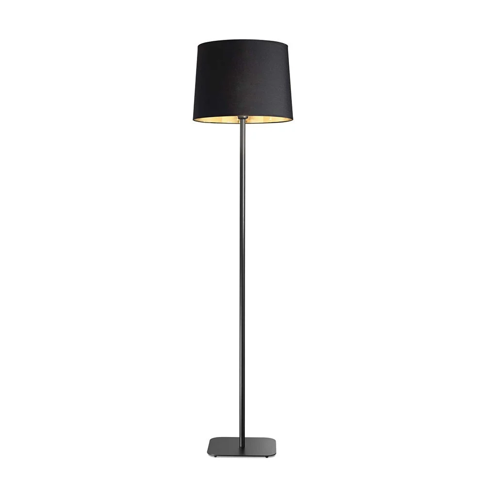 Lampada da terra Nordik di Ideal Lux eleganza dorata