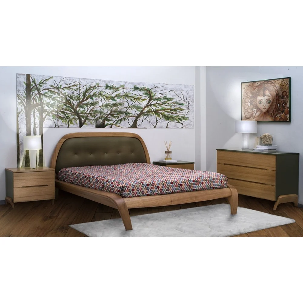 Letto matrimoniale Batticuore in legno framire con imbottitura in poliuretano espanso e rivestito in pelle rigenerata