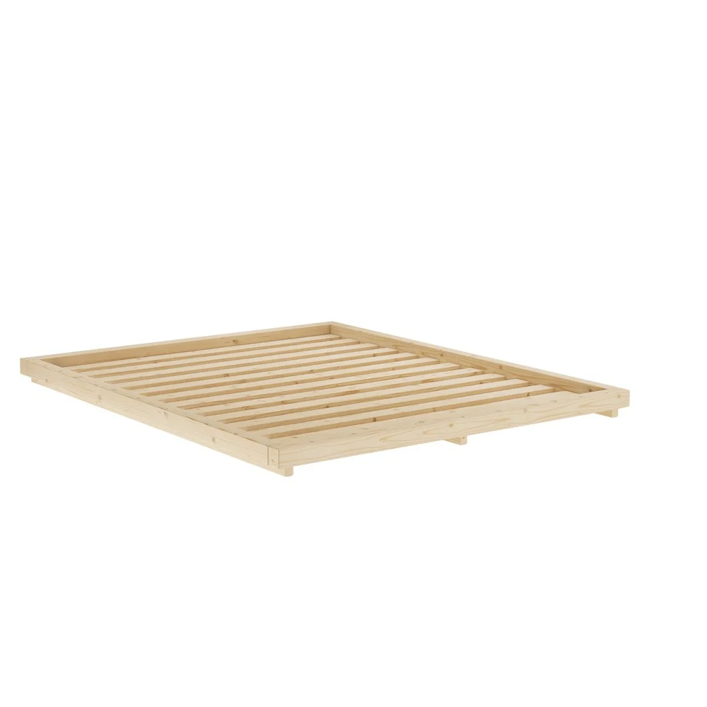 Letto tatami stile giappoese Dock di Karup Design in tre dimensioni, in pino massello con o senza comodini