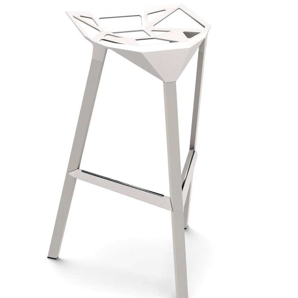 Magis Stool_One sgabello in alluminio anodizzato o verniciato in poliestere