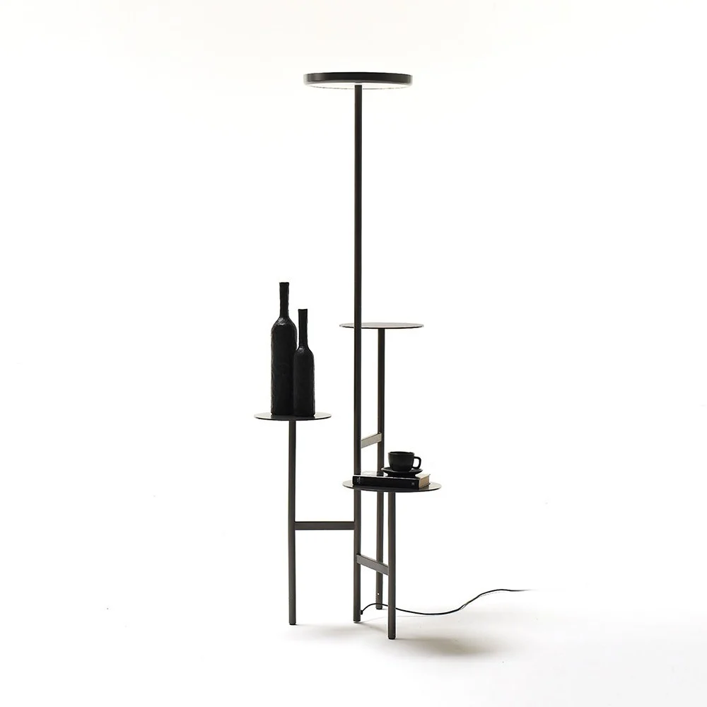 Mogg Ikebana Lamp lampada da terra disegnata Uto Balmoral con tre piani di appoggio
