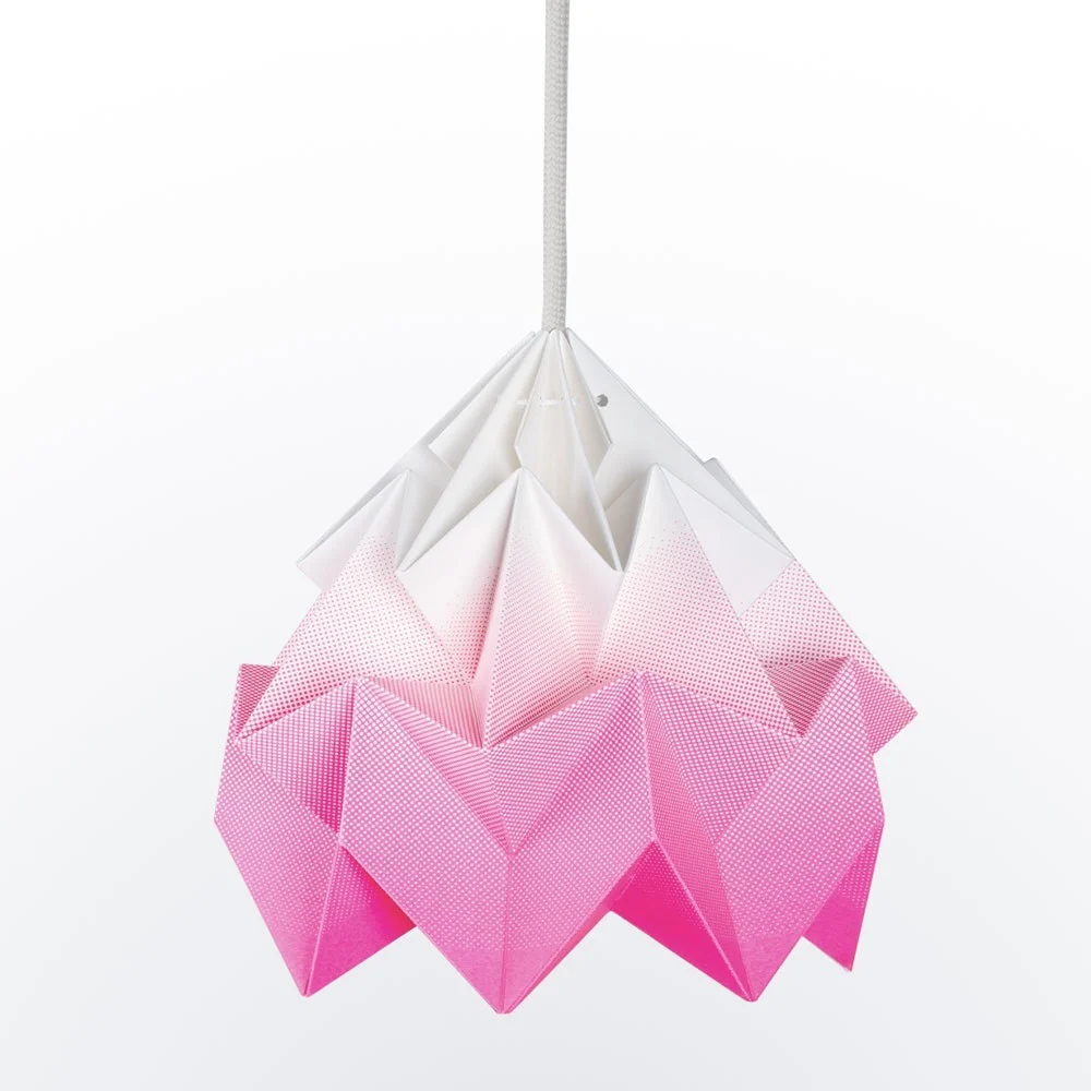 Pendente origami in carta falena rosa sfumato