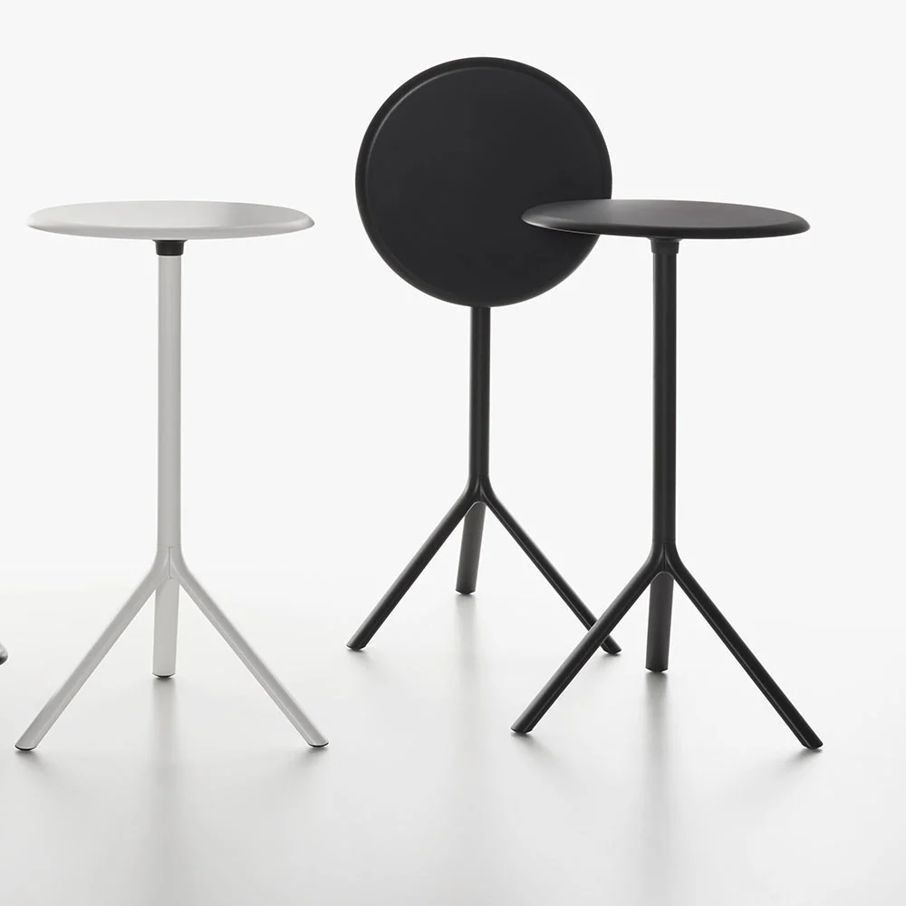 Plank Miura Table sistema di tavolo pieghevoli in alluminio verniciato in varie misure