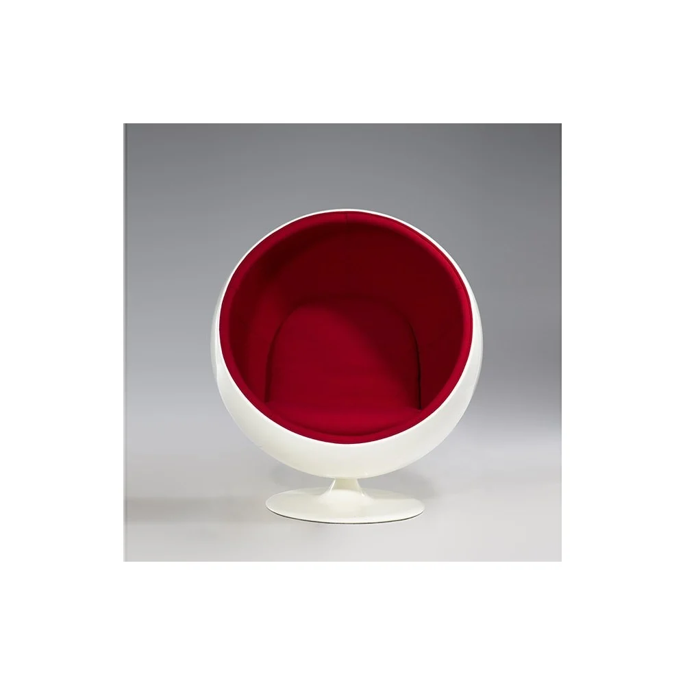 Poltrona Ball Chair Eero Aarnio in Fibra di Vetro