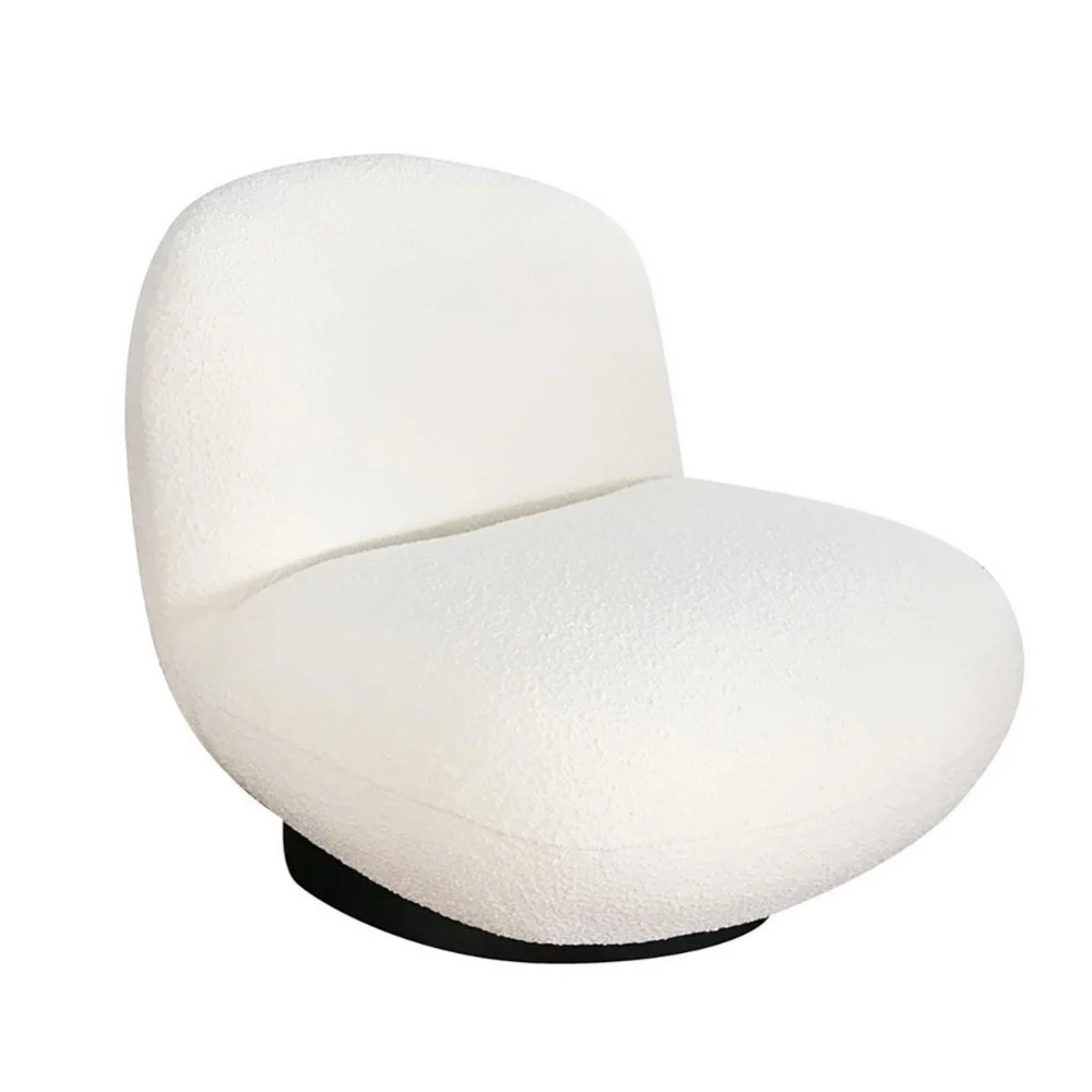 Poltrona Margot di Bizzotto rivestita in poliestere effetto boucle