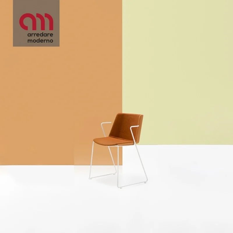 Poltroncina Aiku Soft MDF Italia Slitta