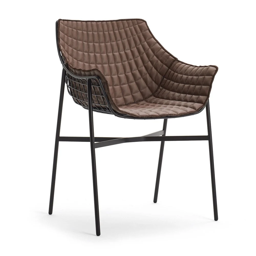 Poltroncina per esterno Summer Set con cuscino trapuntato removibile
