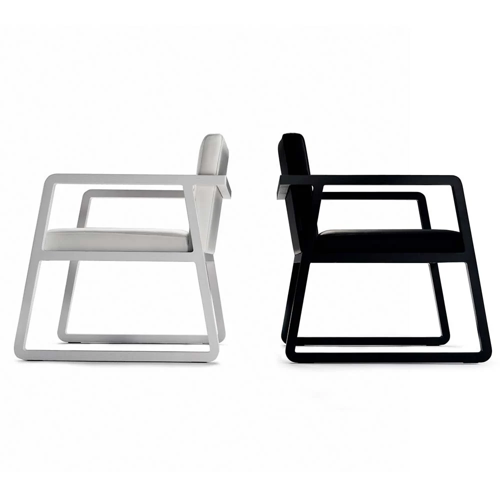 Sancal Midori poltrona con braccioli in frassino in due finiture